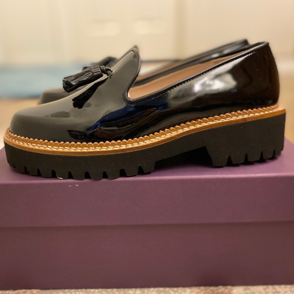 Gogo Lug Shoes - Black Patent Loafer
